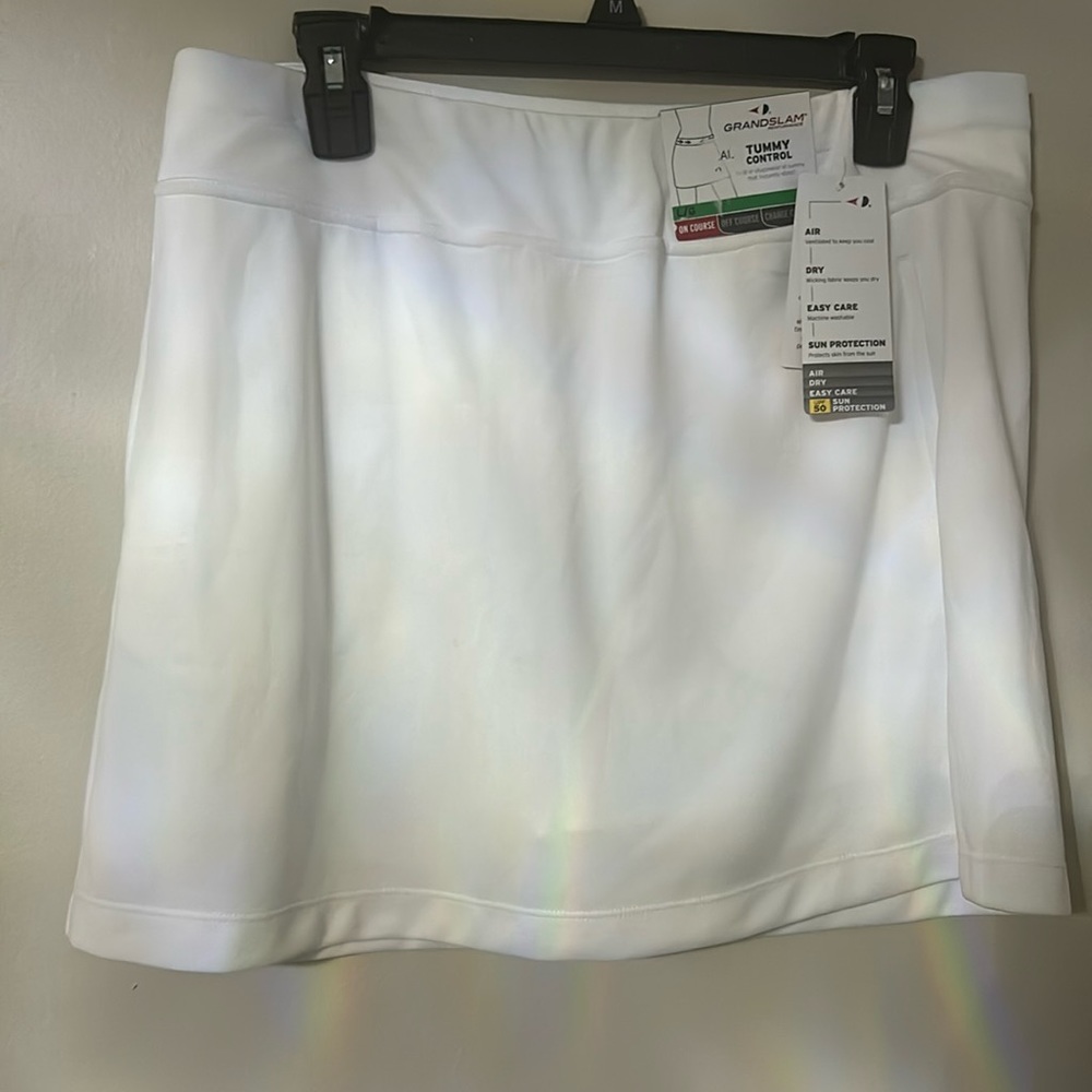 Grand slam golf skort.